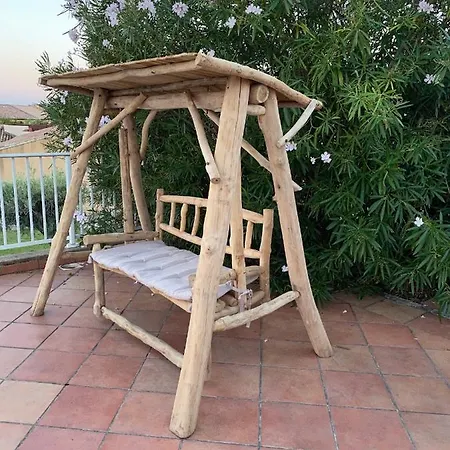 Luxueuse 6 Chambres Avec Piscine Chauffee , Vue Mer , Plage 3 Mn Villa Sari-Solenzara