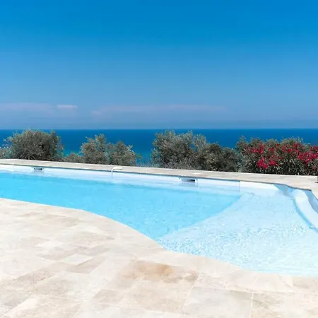 Luxueuse 6 Chambres Avec Piscine Chauffee , Vue Mer , Plage 3 Mn